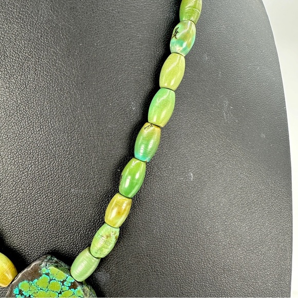 Tibetan Turquoise Stone Pendant Necklace Green Stone Beads Sterling Clasp 17” - Picture 6 of 11